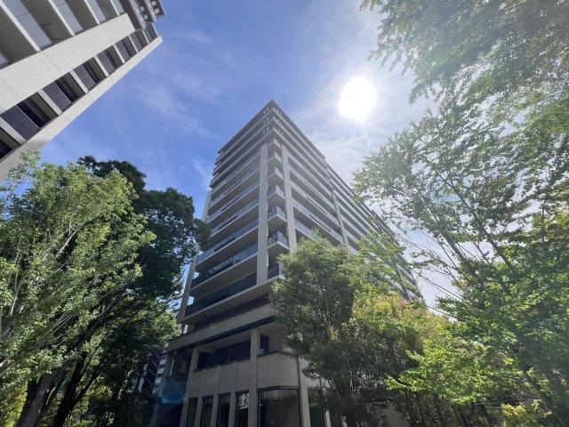 3LDK apartment in Hino, Tokyo - Photo 1