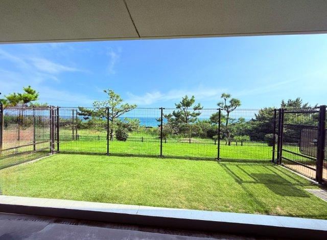 3LDK apartment in Oiso, Naka District, Kanagawa - Photo 1