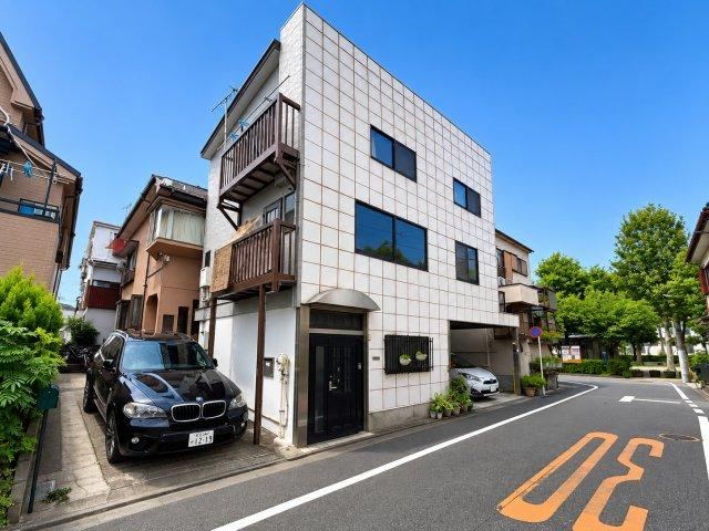 6LDK+S house in Edogawa Ward, Tokyo - Photo 1