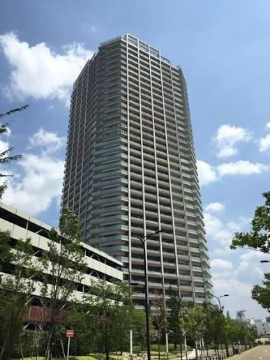 3LDK apartment in Settsu, Osaka - Photo 1