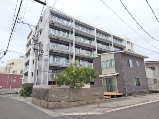 3LDK+S apartment in Suruga Ward, Shizuoka - Photo 1