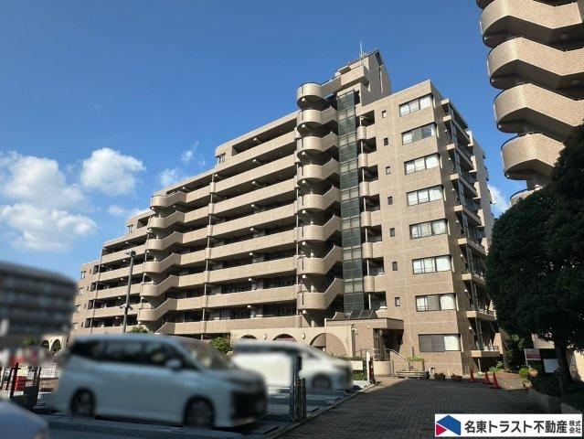 3LDK apartment in Showa Ward, Nagoya, Aichi - Photo 1