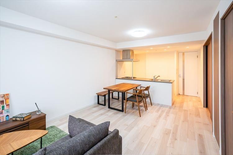 3LDK apartment in Chuo Ward, Osaka - Photo 1