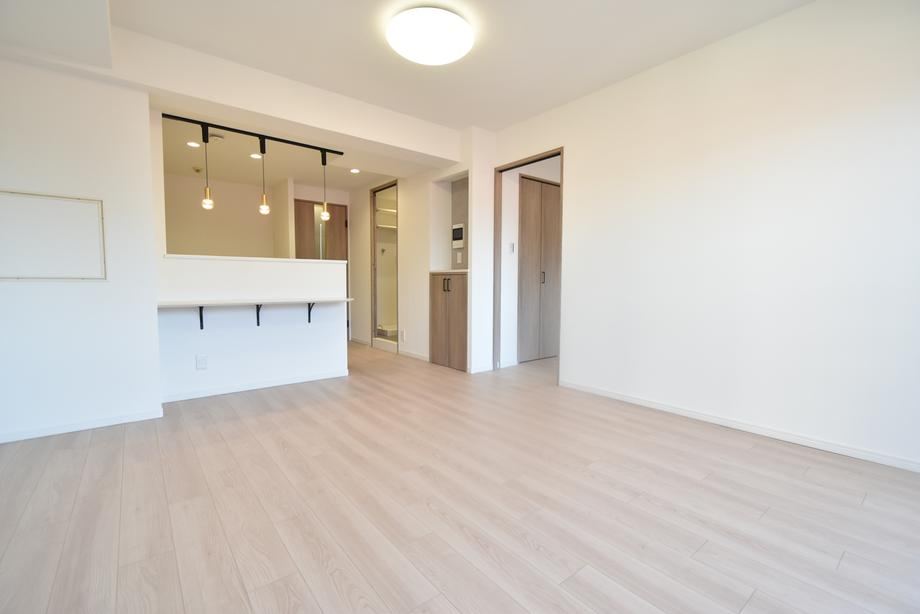 3LDK apartment in Suita, Osaka - Photo 1