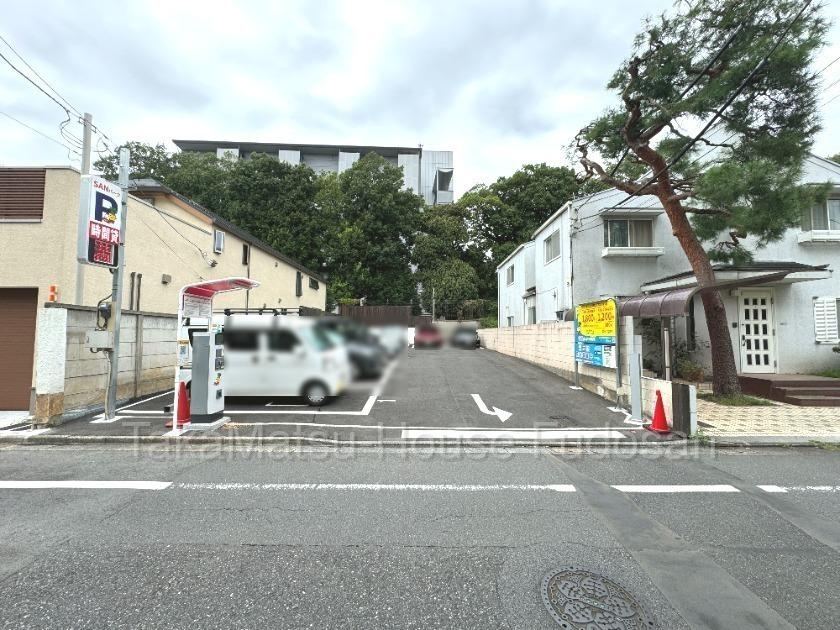 229 m² land in Meguro Ward, Tokyo - Photo 1