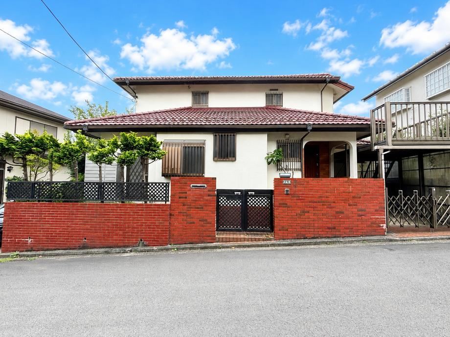 4LDK house in Izumi Ward, Yokohama, Kanagawa - Photo 1