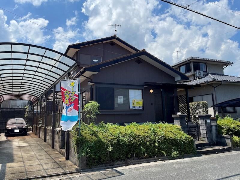 5LDK house in Yukuhashi, Fukuoka - Photo 1