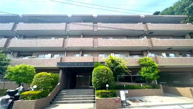 3LDK apartment in Kohoku Ward, Yokohama, Kanagawa - Photo 1