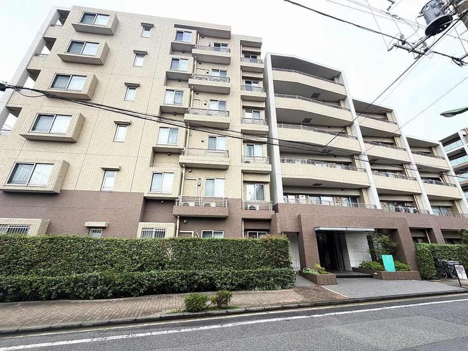 3LDK apartment in Ota Ward, Tokyo - Photo 1