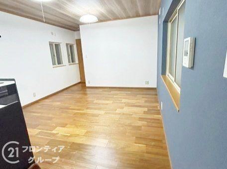 5LDK house in Sumiyoshi Ward, Osaka - Photo 1