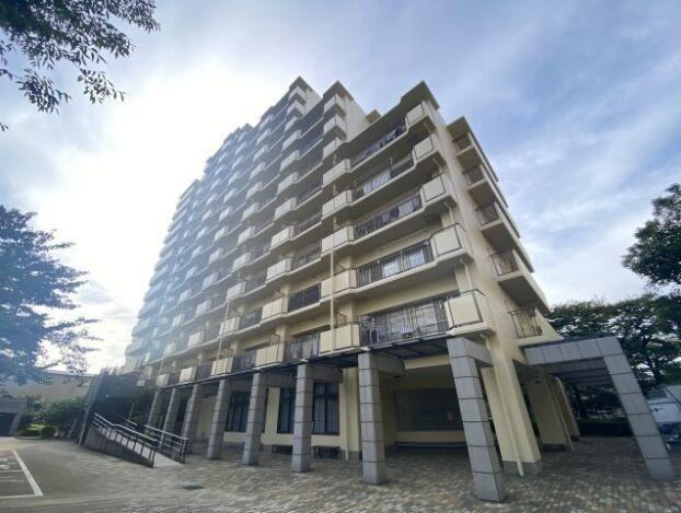 2LDK apartment in Kakogawa, Hyogo - Photo 1