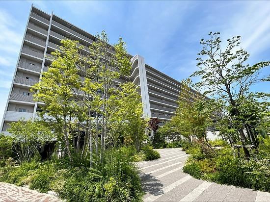 3LDK apartment in Higashi Ward, Sakai, Osaka - Photo 1