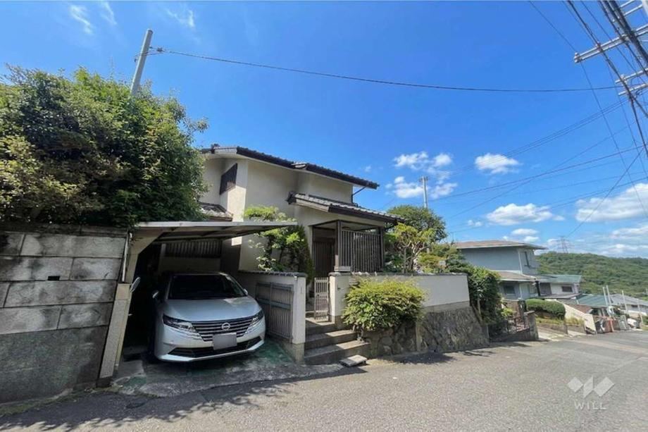 4LDK house in Takarazuka, Hyogo - Photo 1