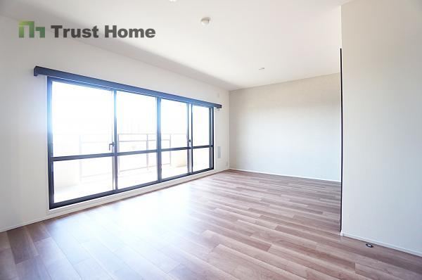 4LDK apartment in Nishinomiya, Hyogo - Photo 1
