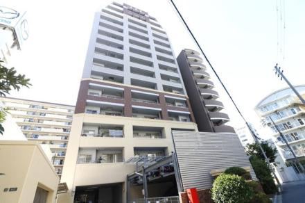 3LDK apartment in Nishi Ward, Osaka - Photo 1