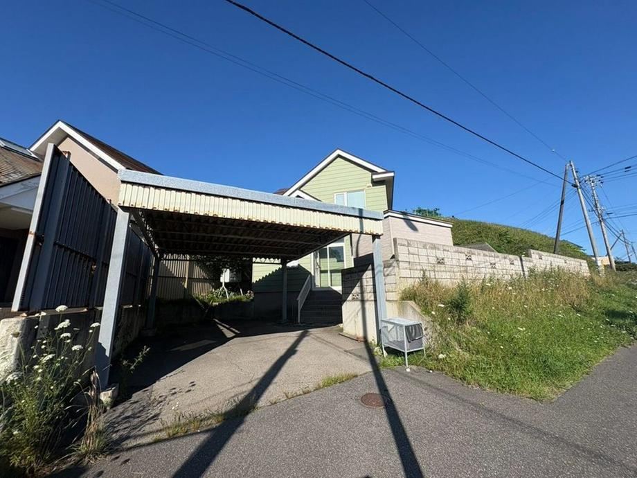 3LDK house in Hakodate, Hokkaido - Photo 1