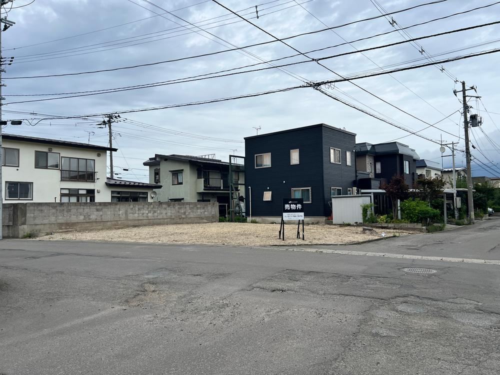 232 m² land in Aomori, Aomori - Photo 1