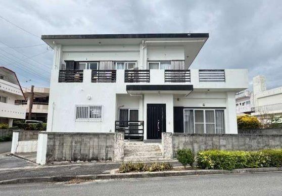 5LDK house in Ishigaki, Okinawa - Photo 1