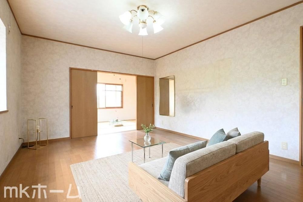 5LDK house in Katsushika Ward, Tokyo - Photo 1