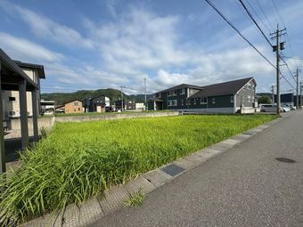 plot of land in Hakusan