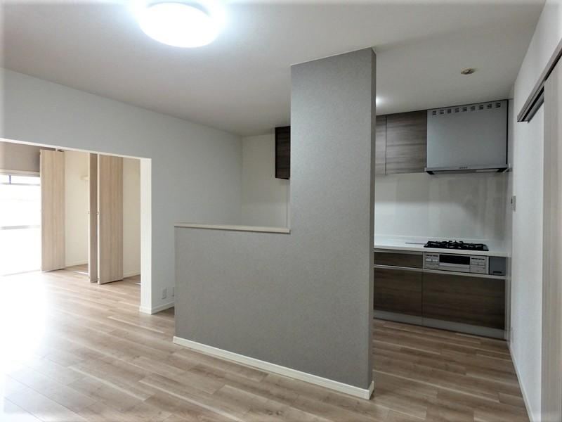 3LDK apartment in Aki Ward, Hiroshima - Photo 1