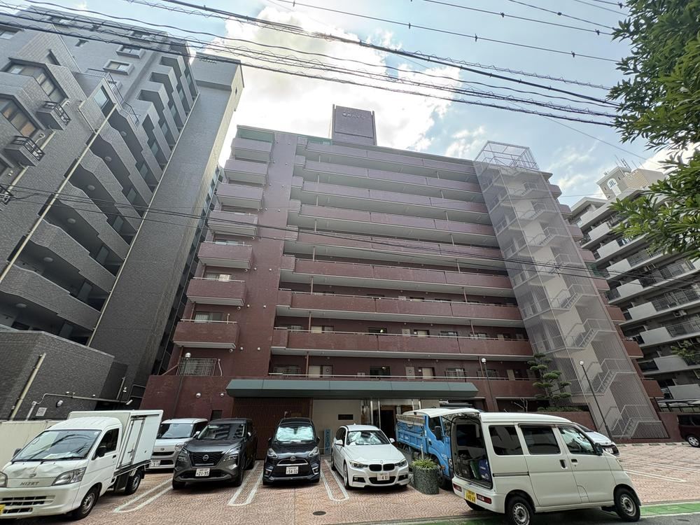 4LDK apartment in Chuo Ward, Fukuoka - Photo 1