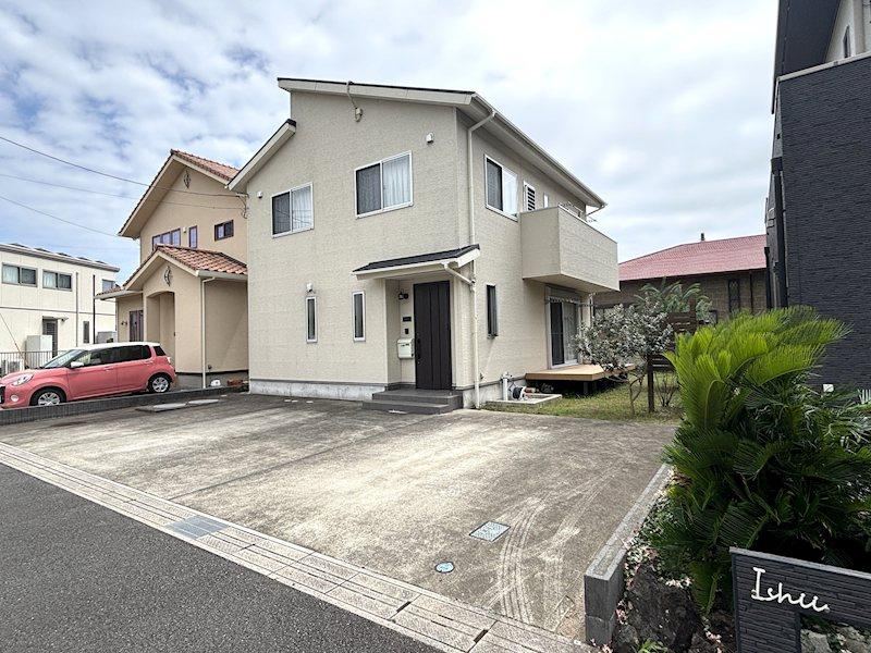 3LDK+S house in Ito, Shizuoka - Photo 1