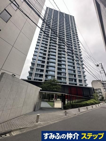 2LDK apartment in Toshima Ward, Tokyo - Photo 1