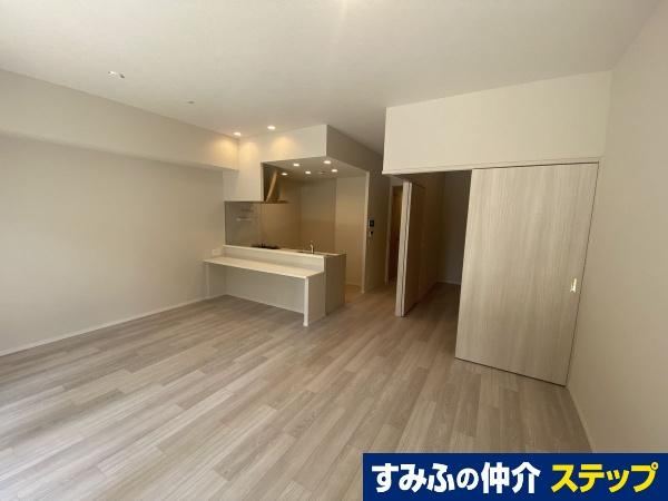 2LDK apartment in Nishi Ward, Nagoya, Aichi - Photo 1