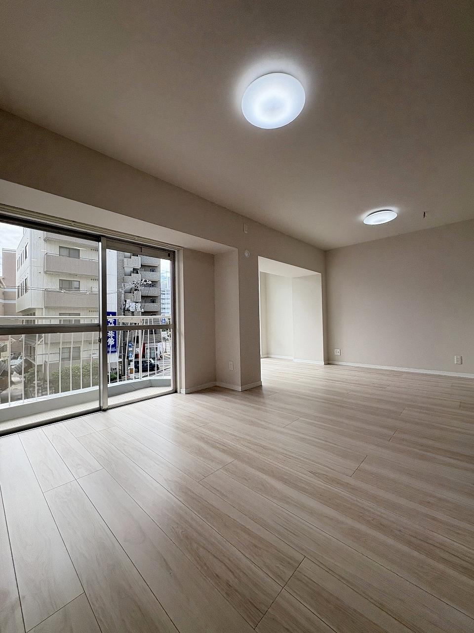 2LDK apartment in Nishi Ward, Hiroshima - Photo 1