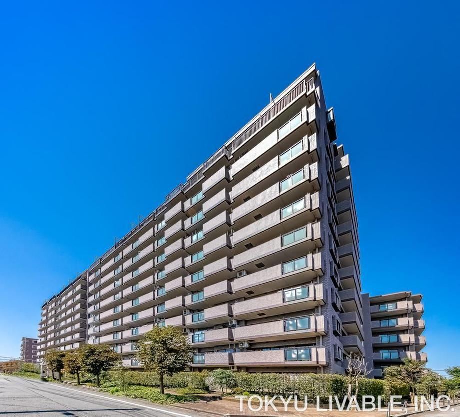 3LDK apartment in Nishitokyo, Tokyo - Photo 1