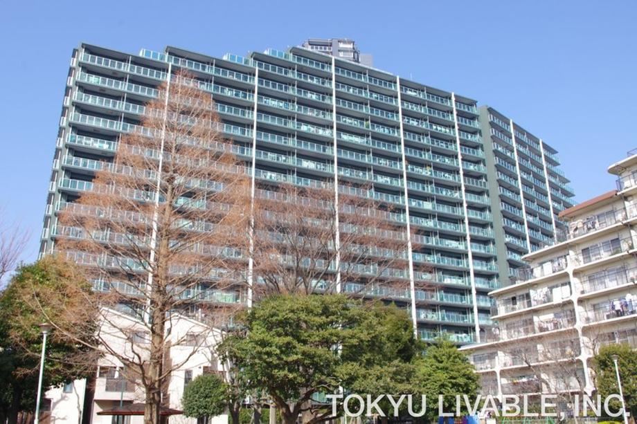 3LDK apartment in Minami Ward, Sagamihara, Kanagawa - Photo 1