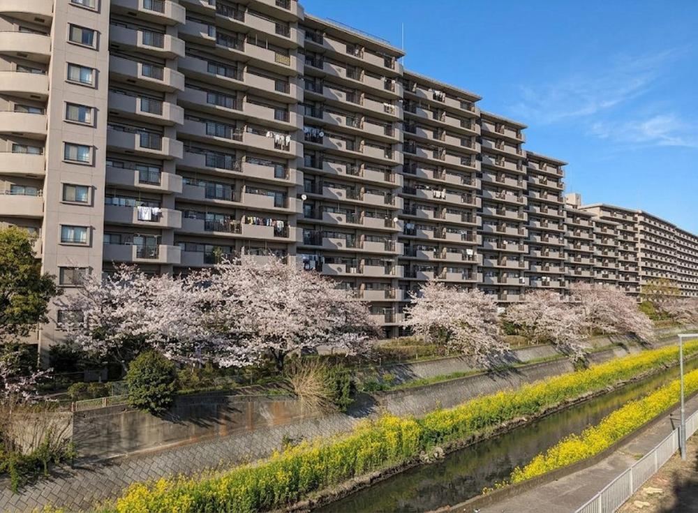 3LDK apartment in Sakura Ward, Saitama - Photo 1