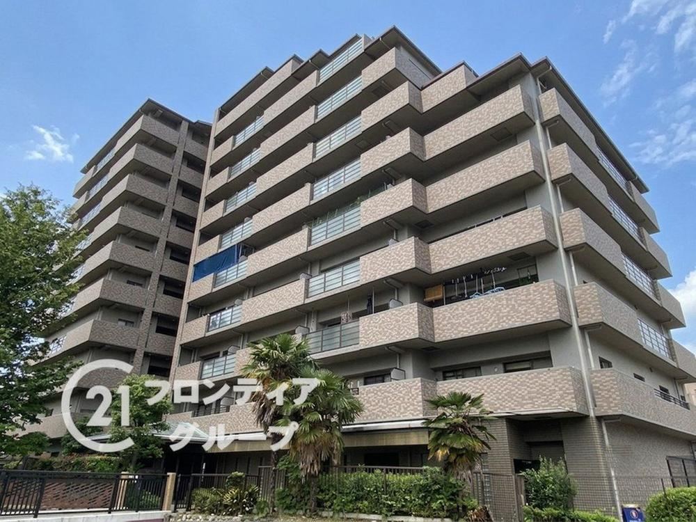 3LDK apartment in Nagata Ward, Kobe, Hyogo - Photo 1