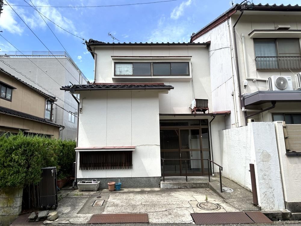 5K+S house in Kanazawa, Ishikawa - Photo 1