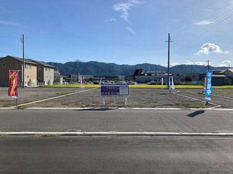 plot of land in Suwa