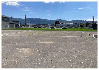 plot of land in Suwa