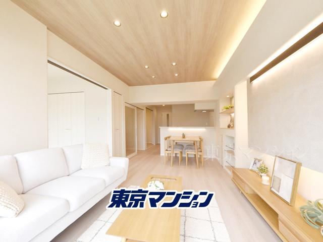 2LDK+S apartment in Suginami Ward, Tokyo - Photo 1