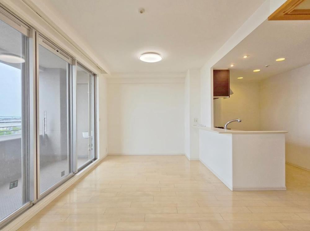 3LDK apartment in Konohana Ward, Osaka - Photo 1