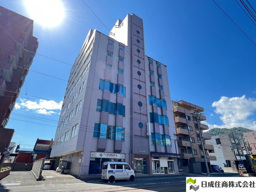 2LDK apartment in Chuo Ward, Sapporo, Hokkaido - Photo 1