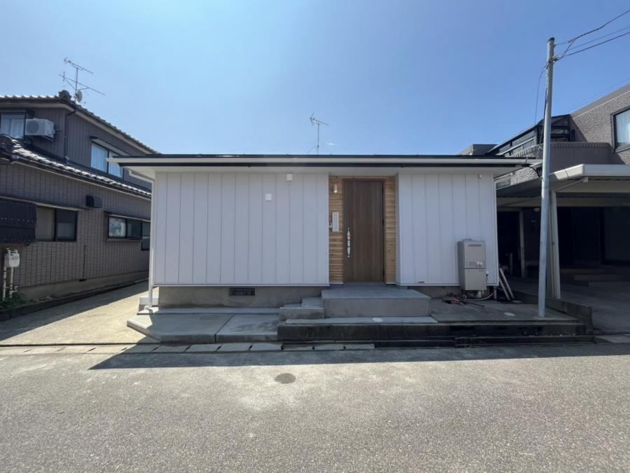 2LDK house in Higashi Ward, Niigata - Photo 1