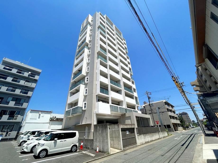 3LDK apartment in Nakagawa Ward, Nagoya, Aichi - Photo 1