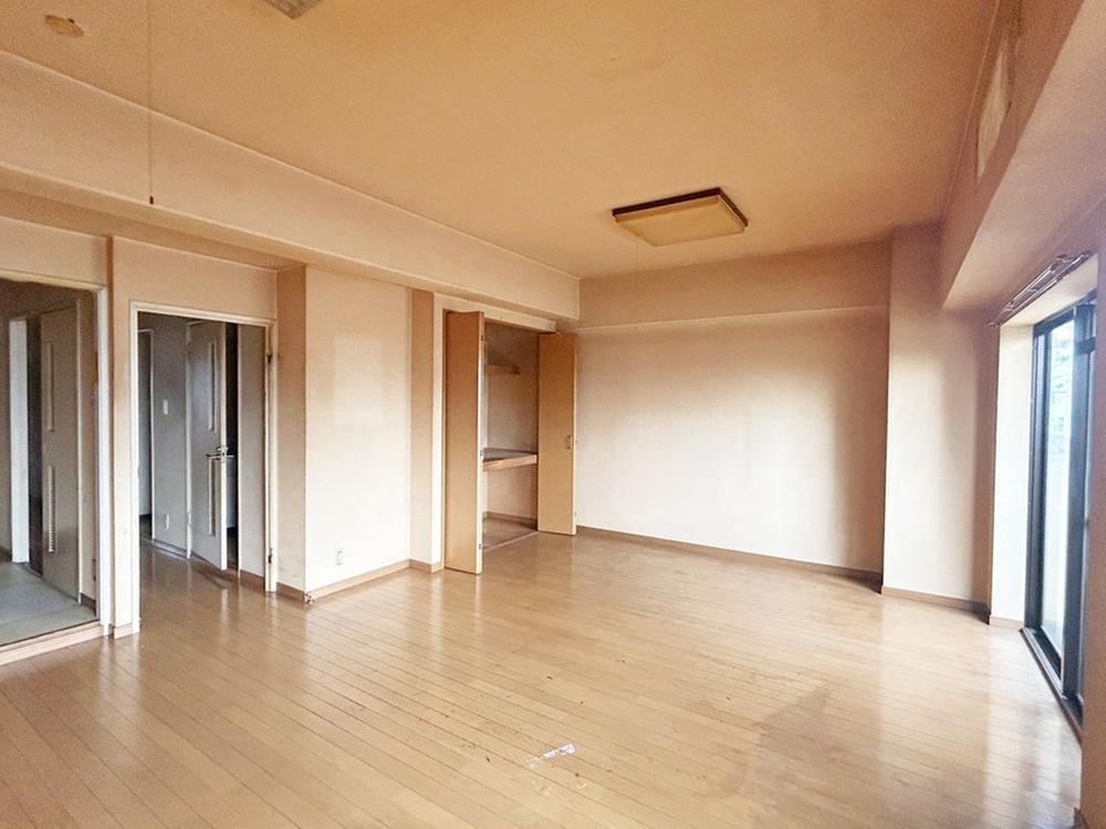 2LDK apartment in Maebashi, Gunma - Photo 1