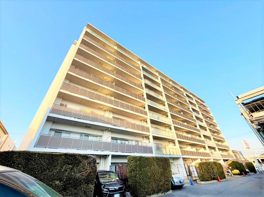 4LDK apartment in Kashiwa, Chiba - Photo 1