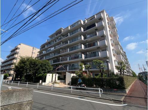 2LDK apartment in Minami Ward, Saitama - Photo 1