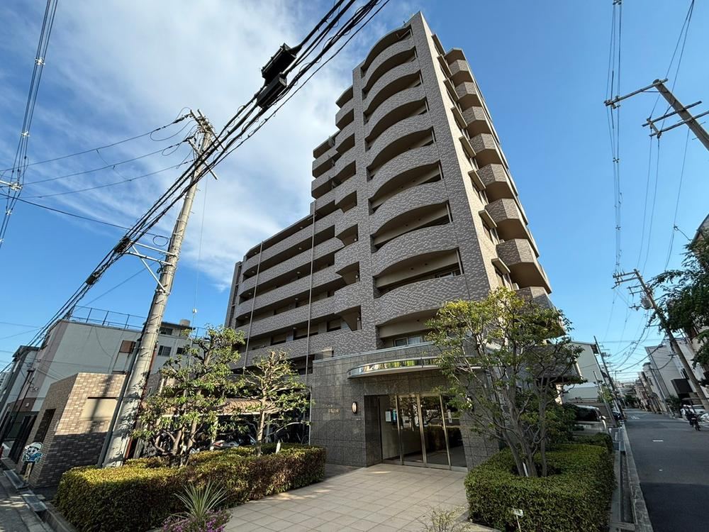 3LDK apartment in Sumiyoshi Ward, Osaka - Photo 1