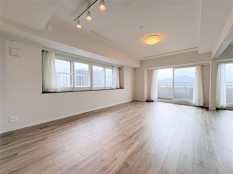 4LDK apartment in Toyohira Ward, Sapporo, Hokkaido - Photo 1