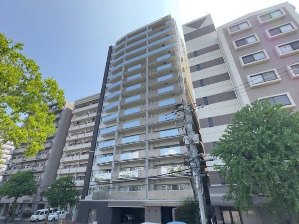 3LDK apartment in Naka Ward, Hiroshima - Photo 1