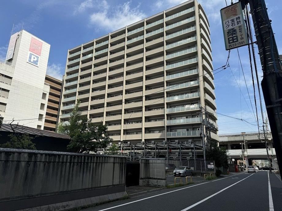 2LDK apartment in Fukuyama, Hiroshima - Photo 1
