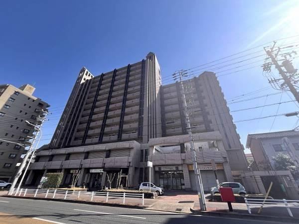 3LDK apartment in Chikusa Ward, Nagoya, Aichi - Photo 1